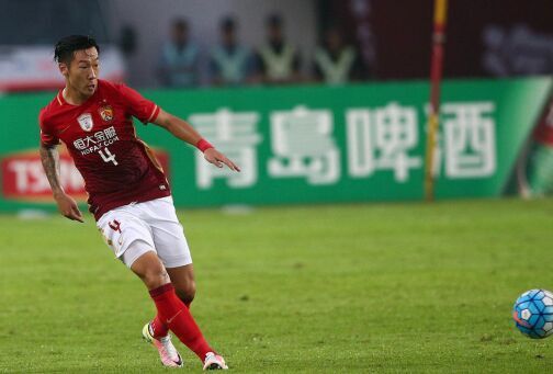  法甲联盟推出新规，外援登场人数受限制  